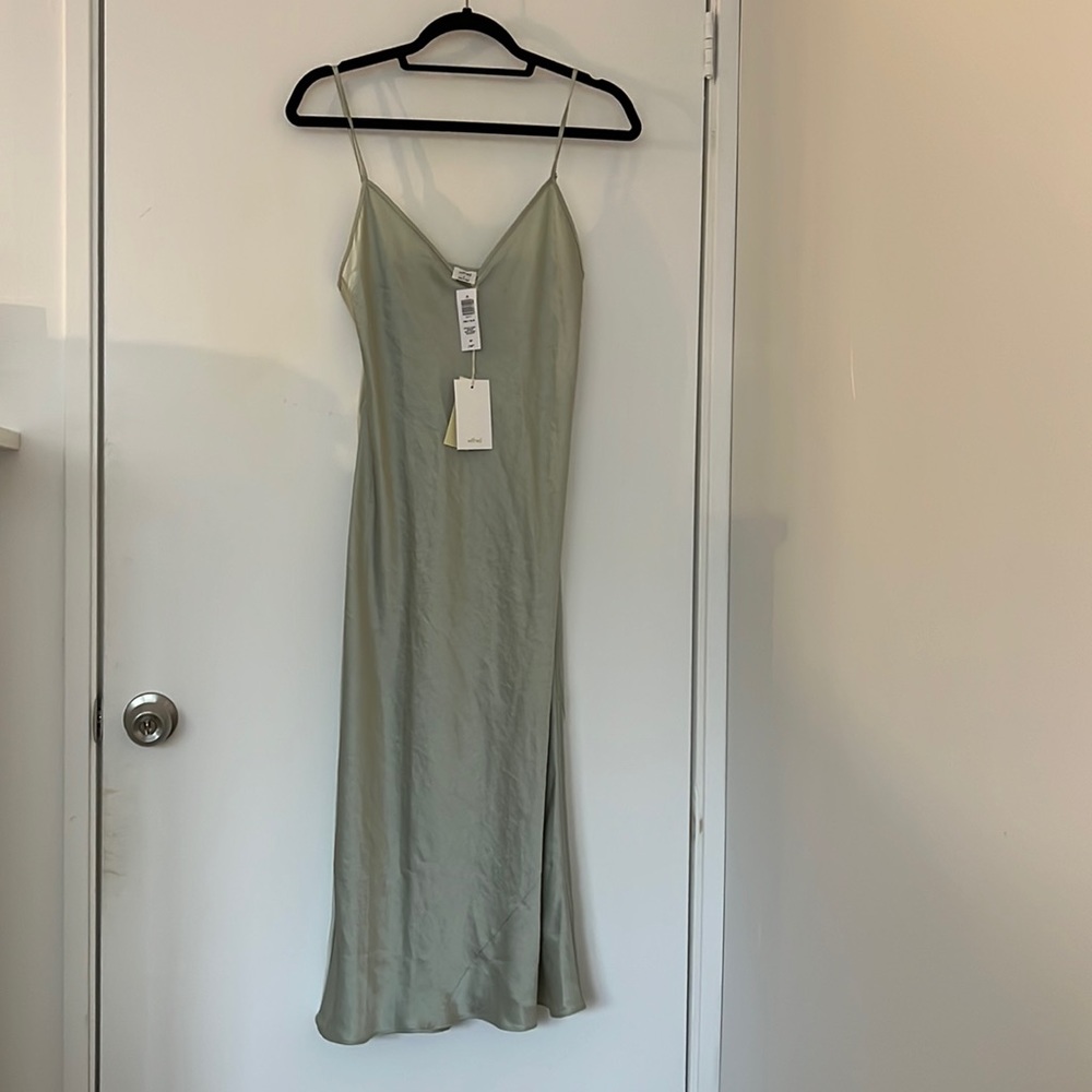 Aritzia/Wilfred Only Slip Dress